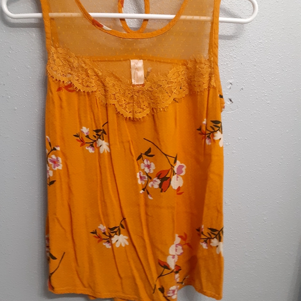 No boundaries tank top